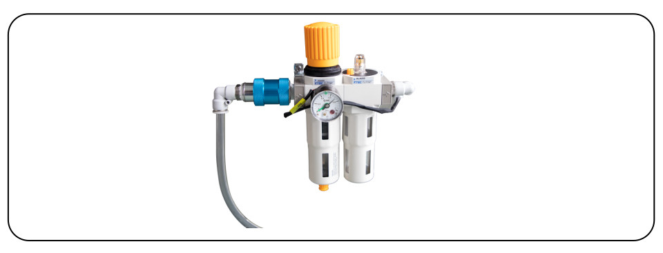 CDP-12E Micro Computer Filling Machine Gemakkelijke integratie in de productielijn voor naadloze chemische vloeistofverpakking