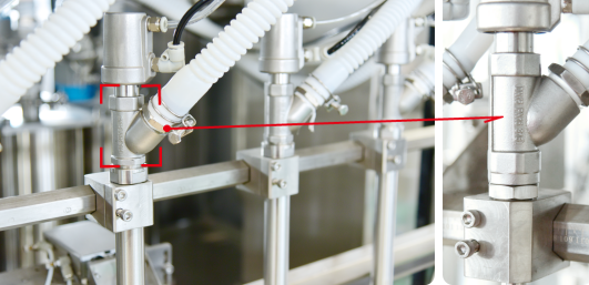 Piston Vloeistof Vulmachine met Servo Motor Aangedreven Vul Systeem en PLC Besturing voor Consistente Verpakkingsoutput